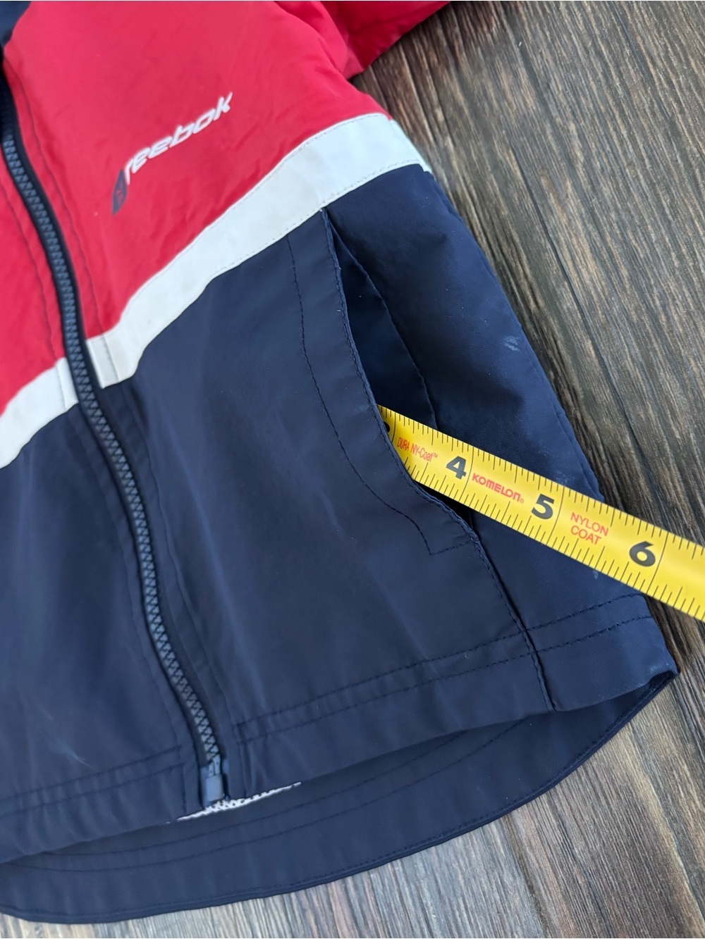 Reebok Kids Waterproof Hooded Jacket Size 2T Red White Blue Polyvinyl Pockets - Picture 11 of 11